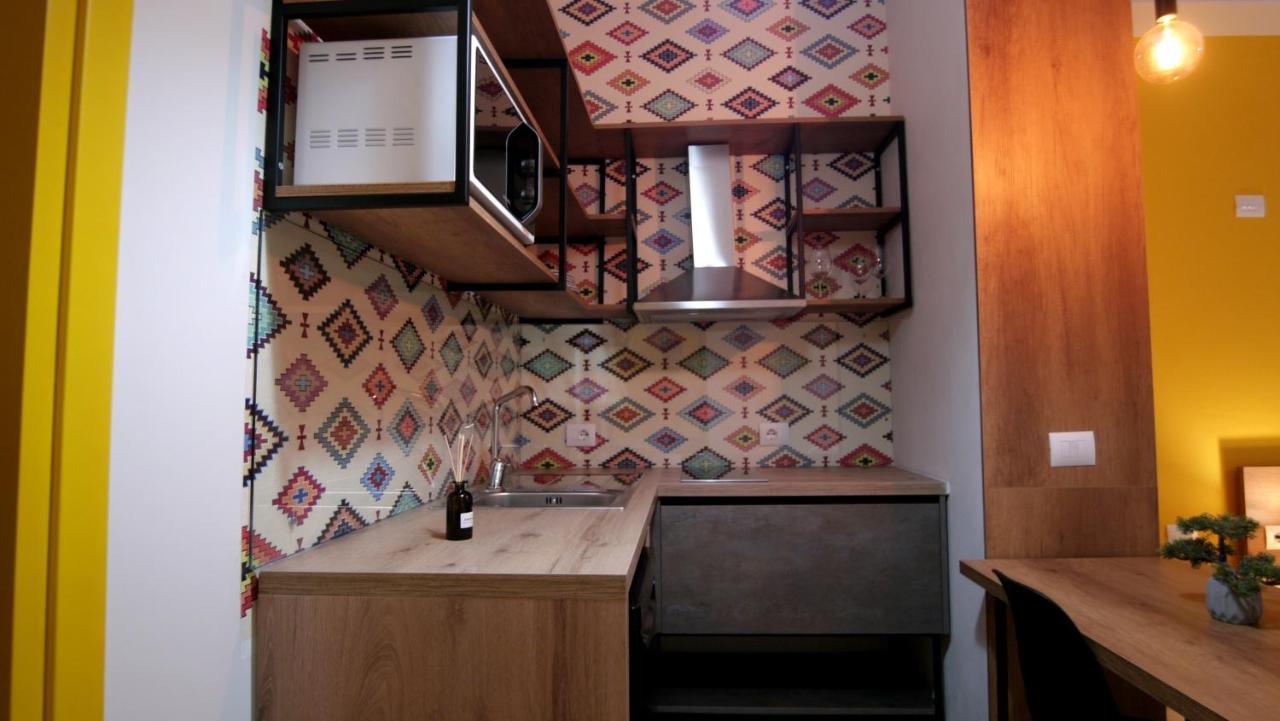 Koni'S Studio Apartments Tirana Extérieur photo