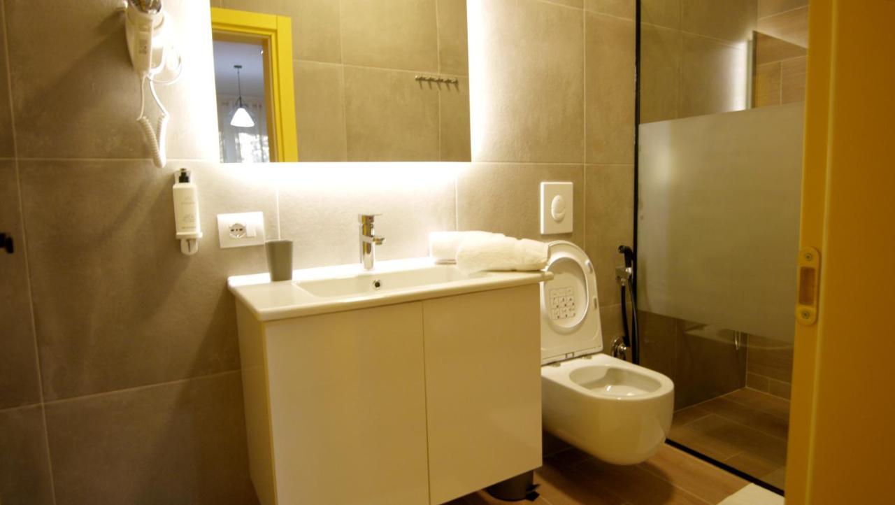 Koni'S Studio Apartments Tirana Extérieur photo